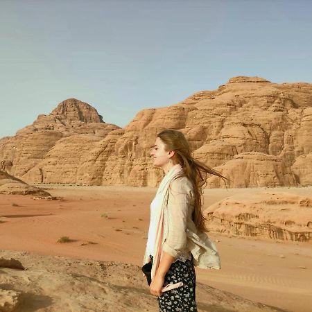 Rum Titanic Wadi Rum Ngoại thất bức ảnh