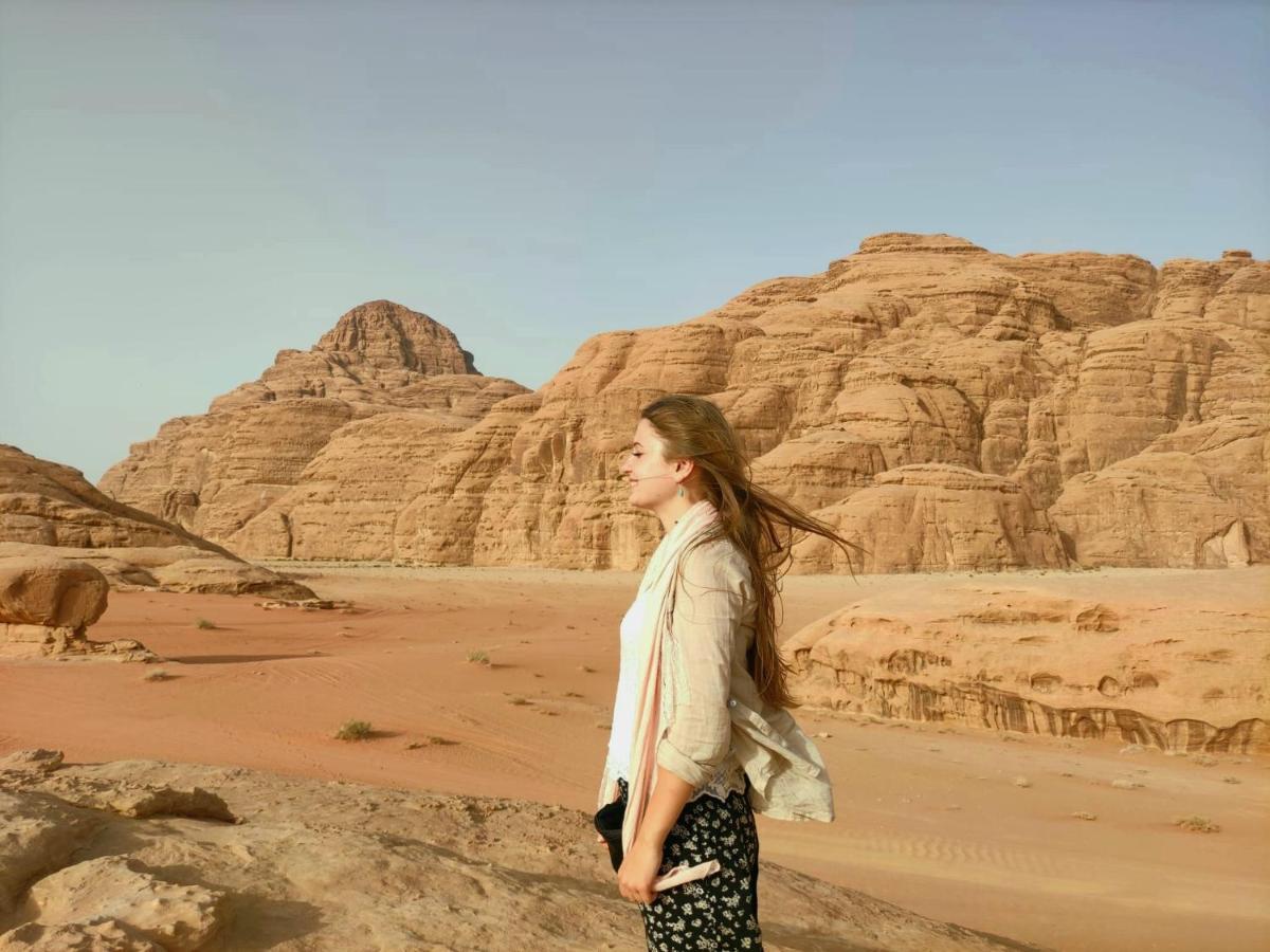 Rum Titanic Wadi Rum Ngoại thất bức ảnh