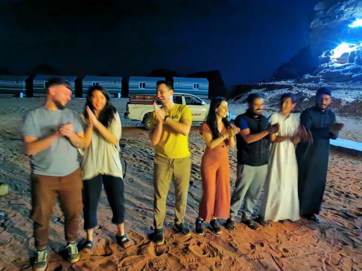 Rum Titanic Wadi Rum Ngoại thất bức ảnh