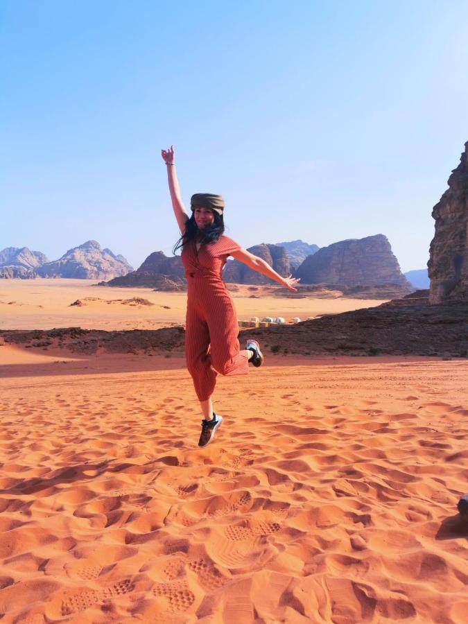 Rum Titanic Wadi Rum Ngoại thất bức ảnh