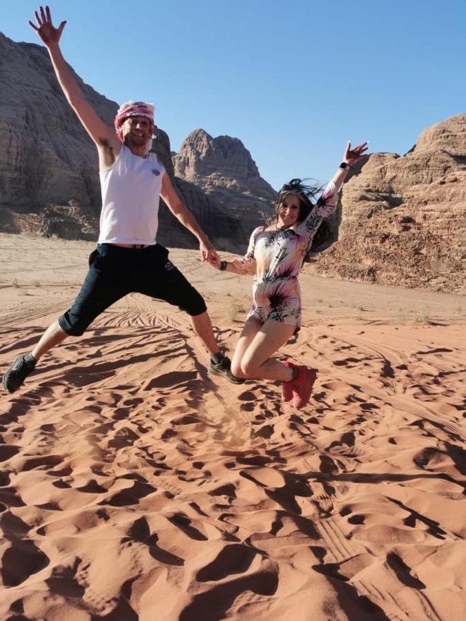 Rum Titanic Wadi Rum Ngoại thất bức ảnh